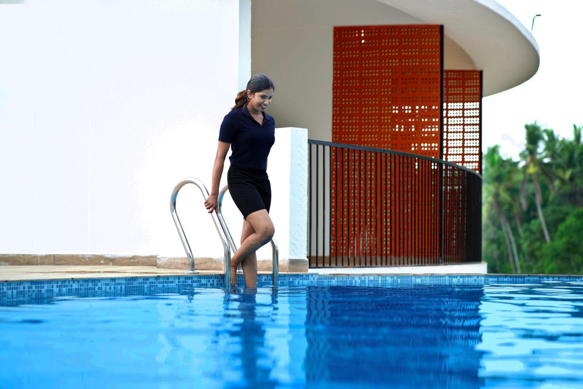 Serene Aqua Hills Kozhikode Hotel Mennanyam Екстериор снимка